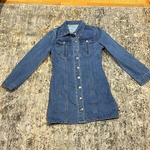 Fitted denim mini dress. Size XS